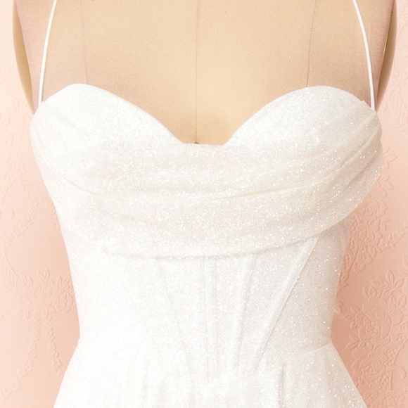 Beautiful Brand New Wedding Dress, NWT, Never worn - Picture 11 of 16